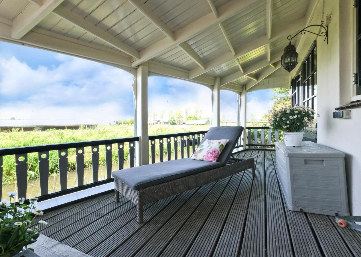 Idyllisch En Knus Huisje Met Prachtige Veranda. Oterleek Eksteriør bilde